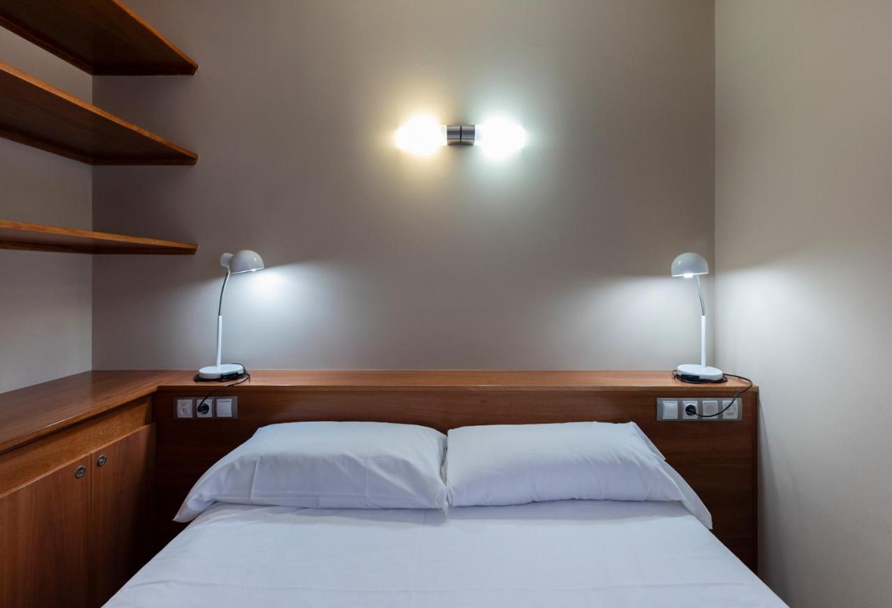 Sant Julià de Lòria Aparthotel Iceberg מראה חיצוני תמונה