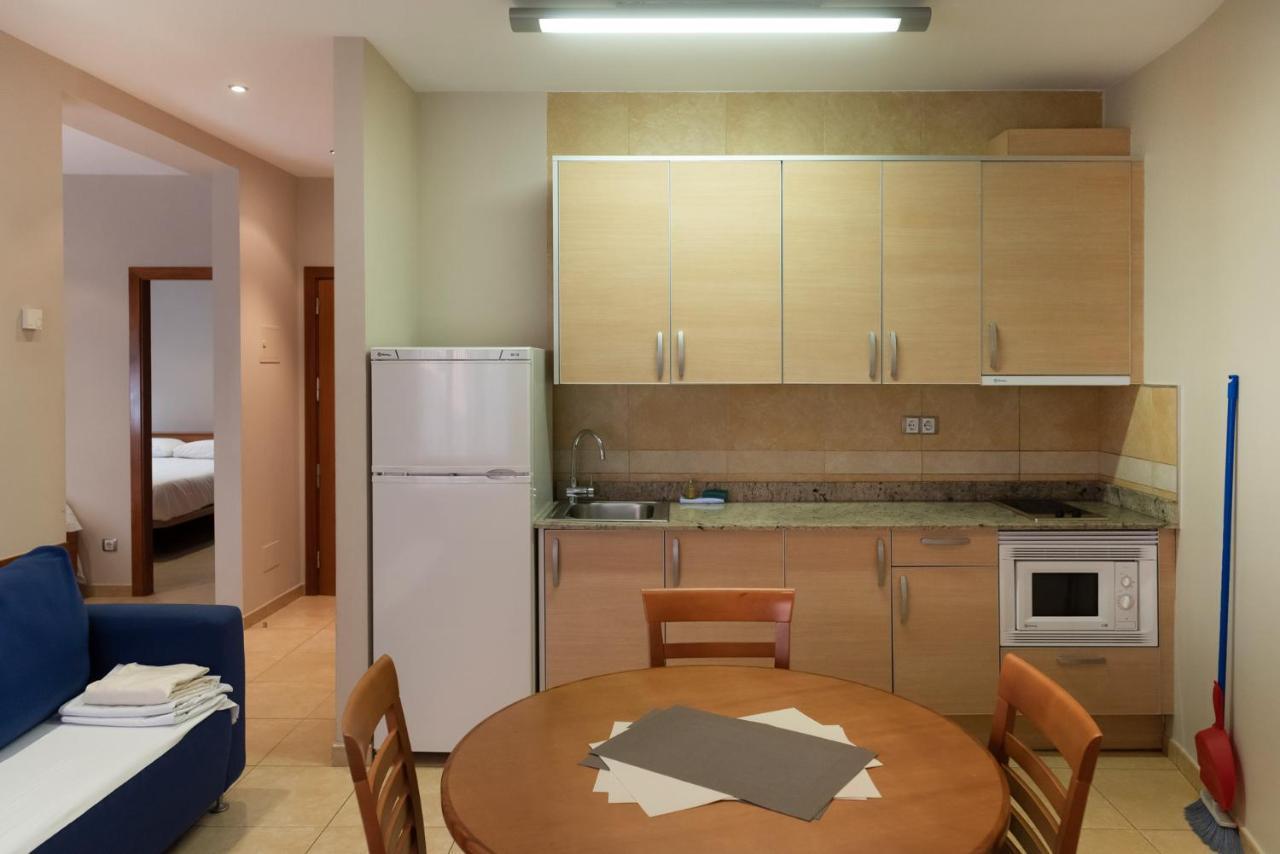 Sant Julià de Lòria Aparthotel Iceberg מראה חיצוני תמונה